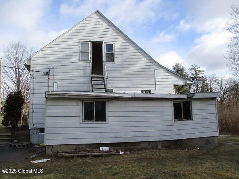 3rd image of 78 Kallen Avenue