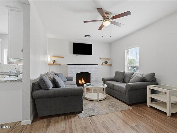 4th image of 1514 E FILLMORE Street
