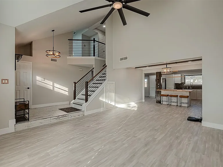 15314 Chestnut Falls Dr — Photo 6