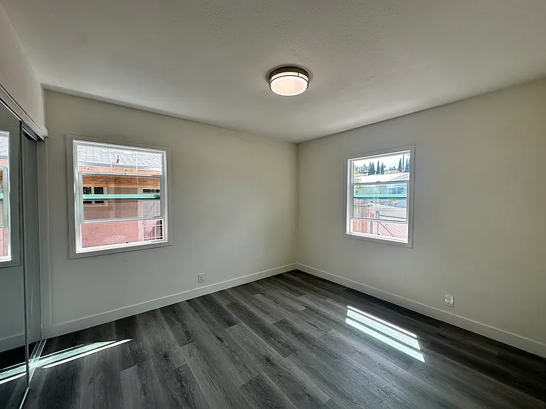 7419 Graves Ave — Photo 11