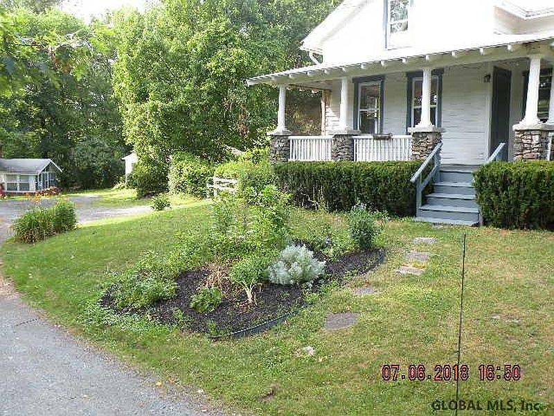 2nd image of 12 Crowley Way