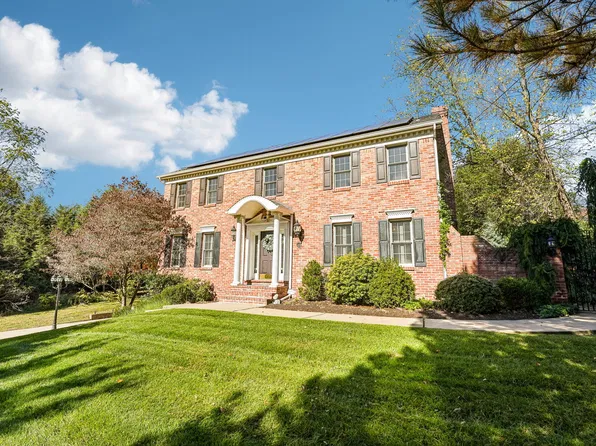 2779 Clearview Rd, Allison Park, PA 15101