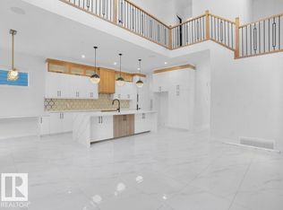 6131 Crawford Dr SW, Edmonton, AB