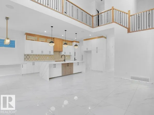 6131 Crawford Dr SW, Edmonton, AB T6W 4L8