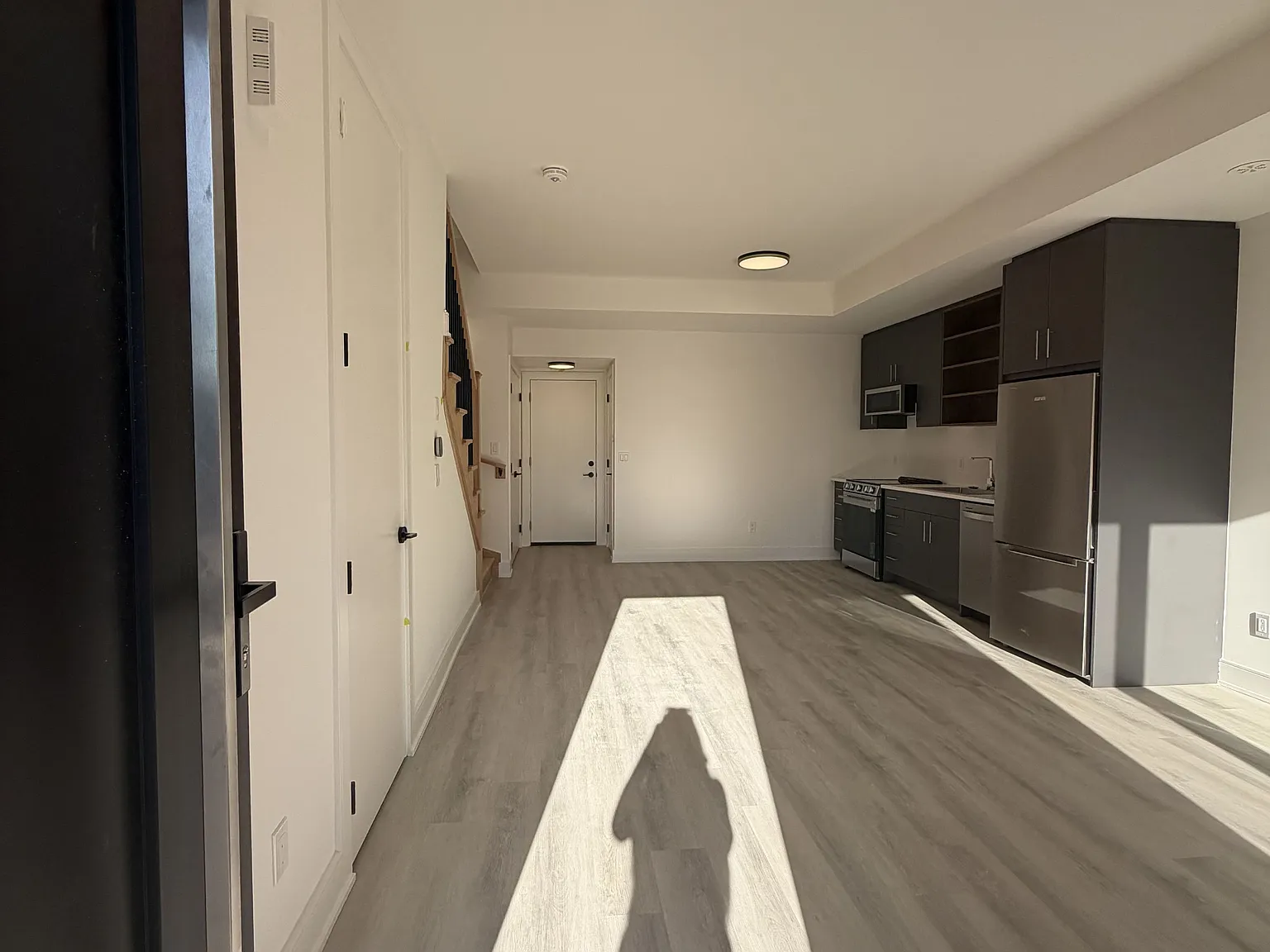 1 bed, $1,950 — Photo 2