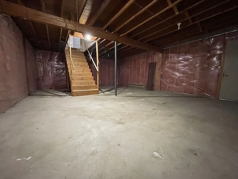 5341 Bees Ln — Photo 10