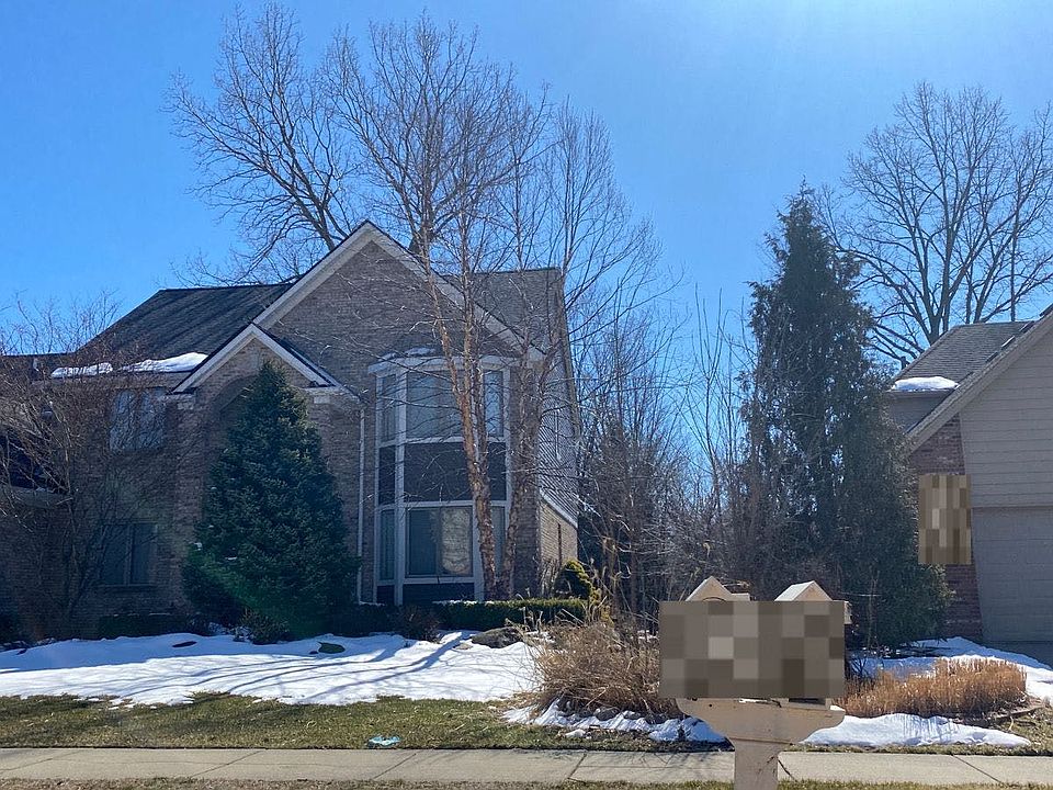 2nd image of 2877 Tumbleweed Dr #8