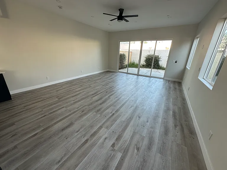 178 Dahlia Ave — Photo 5