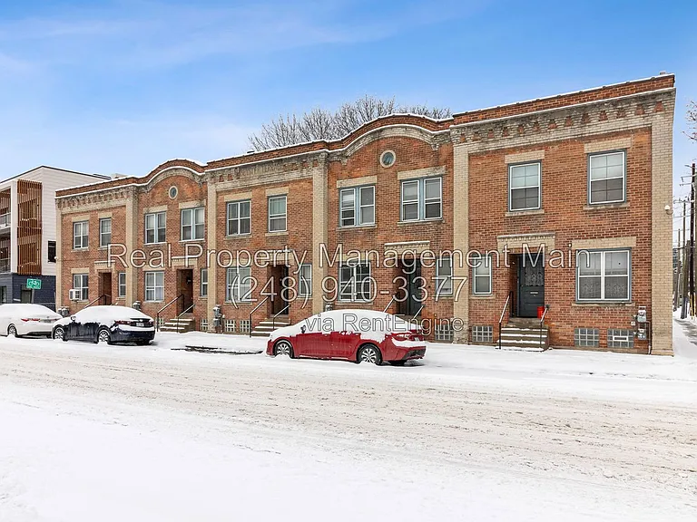 1612 Bagley St #2 — Photo 11
