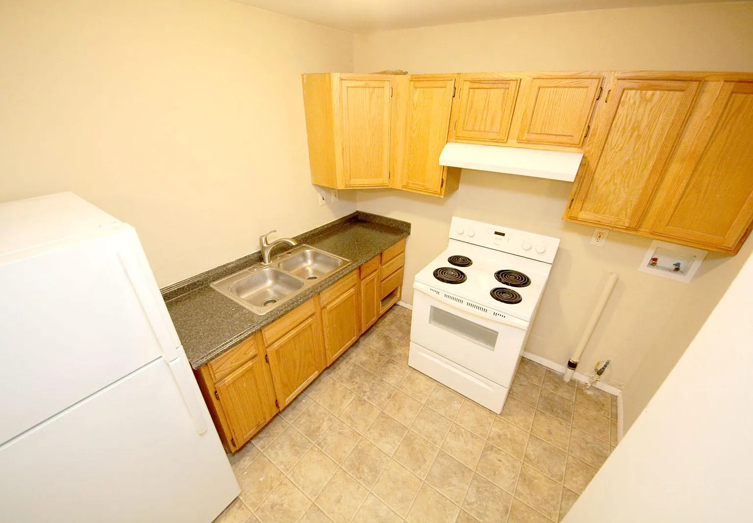 2 bed, 910 sqft, $1,190 — Photo 4