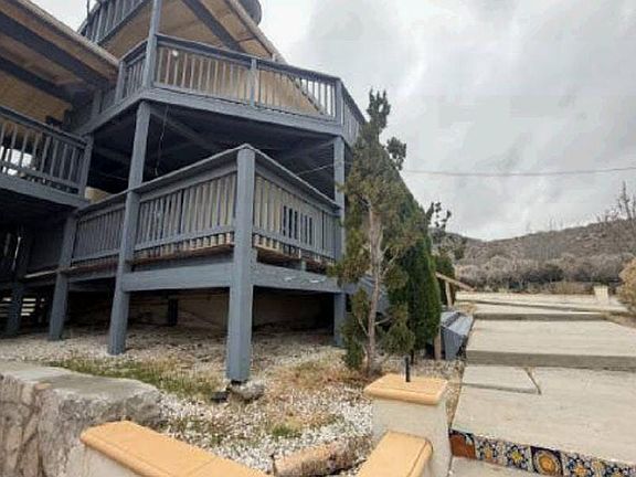3rd image of 8090 Green Rd