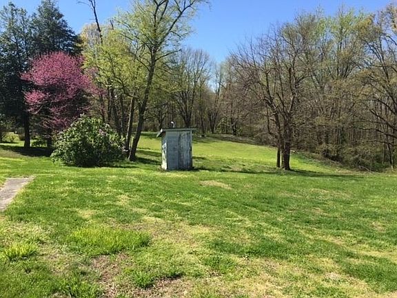 4th image of 1750 E County Road 375 S