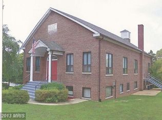 2 Vassar Cir, Glen Echo, MD 20812