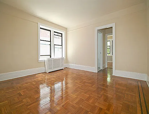 Rented by SW Queens Mezzanine | media 8