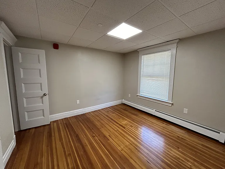 36 Roxbury St #1 — Photo 7