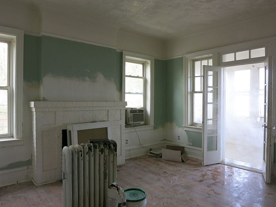 2nd image of 6040 Huxley Ave APT 3W