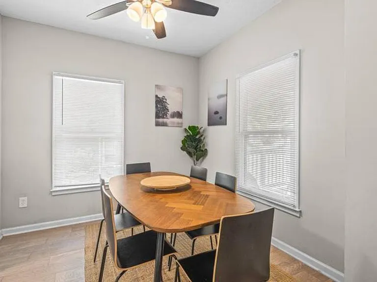 1296 Sells Ave SW #A — Photo 7