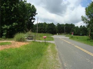 4135 McAllister Rd, Catawba, SC 29704