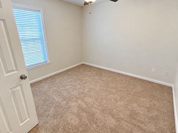 3rd image of 2041 Pony Farm Rd #1