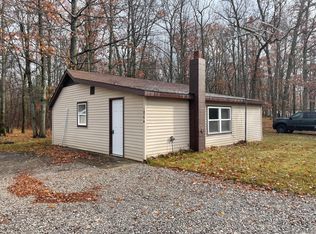 1079 Shaw Ln, Wellston, MI 49689