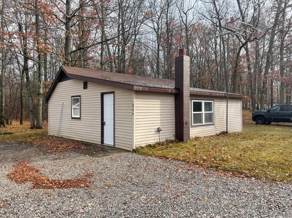 1079 Shaw Ln, Wellston, MI 49689