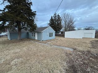 3815 1/2 SW 9th St, Des Moines, IA 50315