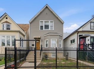 4706 W Berenice Ave, Chicago, IL 60641