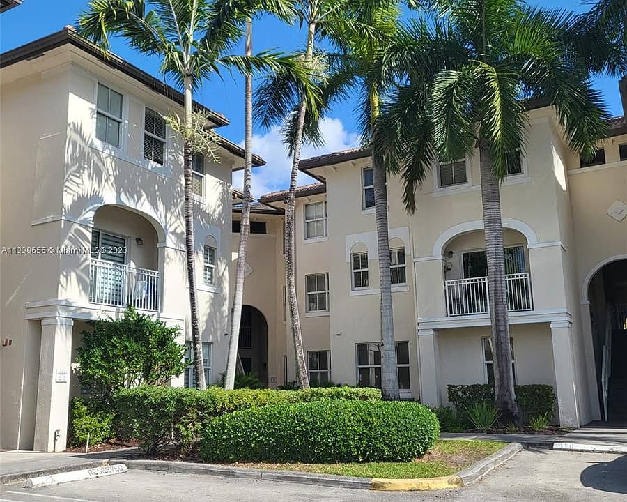 1st image of 11403 NW 89th St APT 213