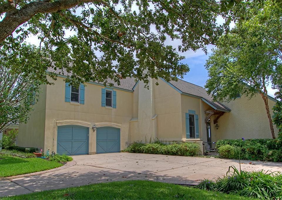 1st image of 475 Edgewood Dr