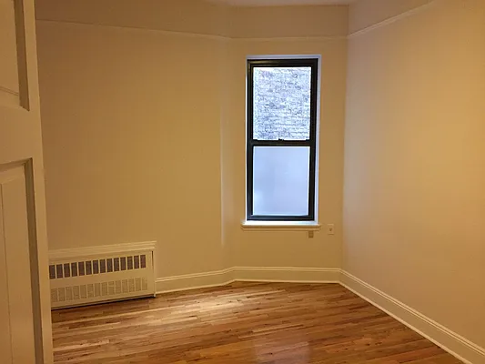 Rented by Metropolis Real Estate of Manhattan | media 45