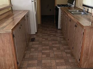 747 George St, Belpre, OH 45714