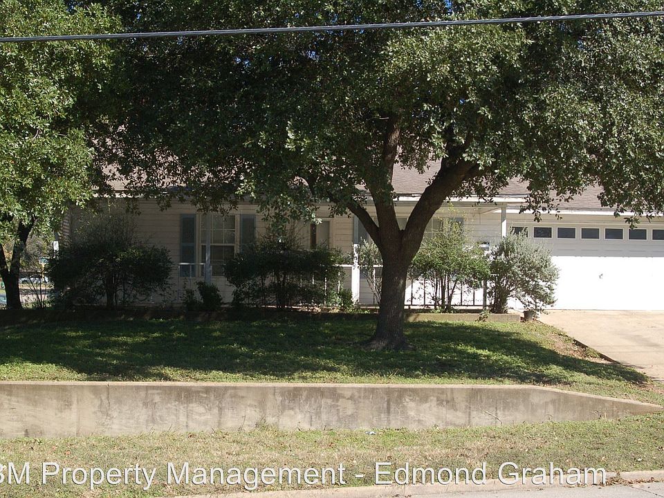 2nd image of 708 N Clay St