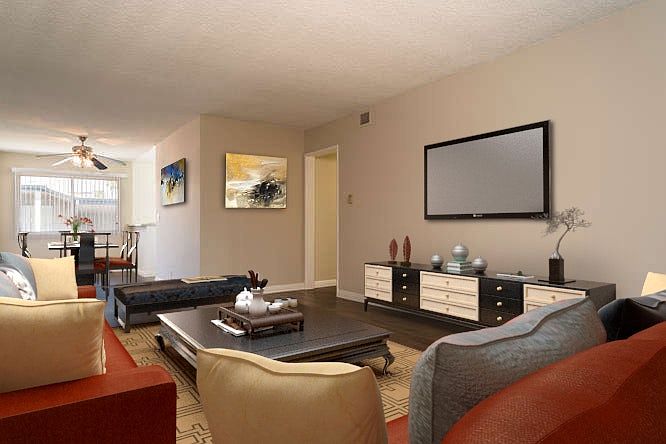 2nd image of 10801 Rose Ave APT 21
