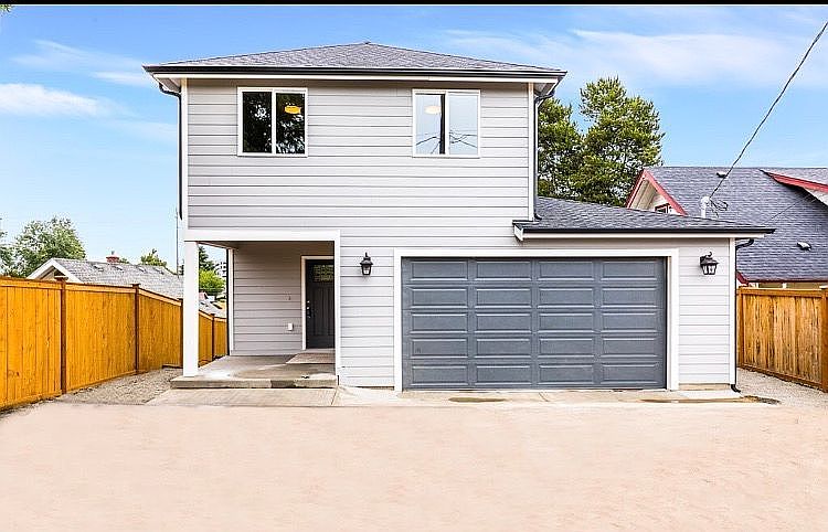 2nd image of 1706 S Sheridan Ave