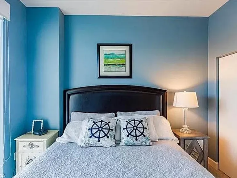 3000 Oasis Grand Blvd #401 — Photo 19