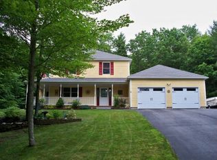 6 Pond Ridge Rd, Lewiston, ME 04240