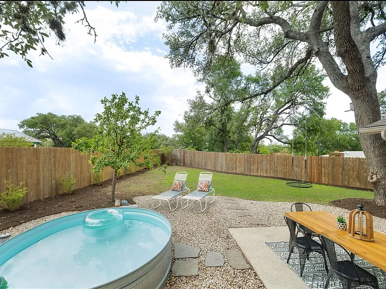 1406 Radam Cir — Photo 35