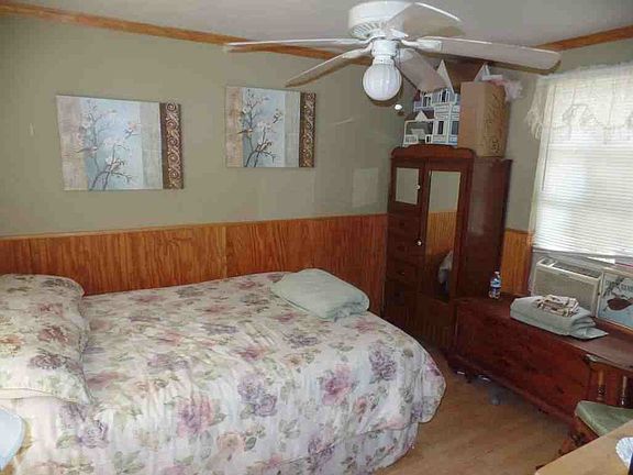 Guest cabin