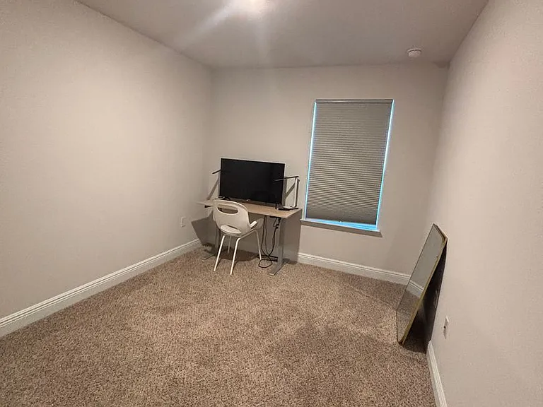 1614 Caleigh Ct — Photo 15