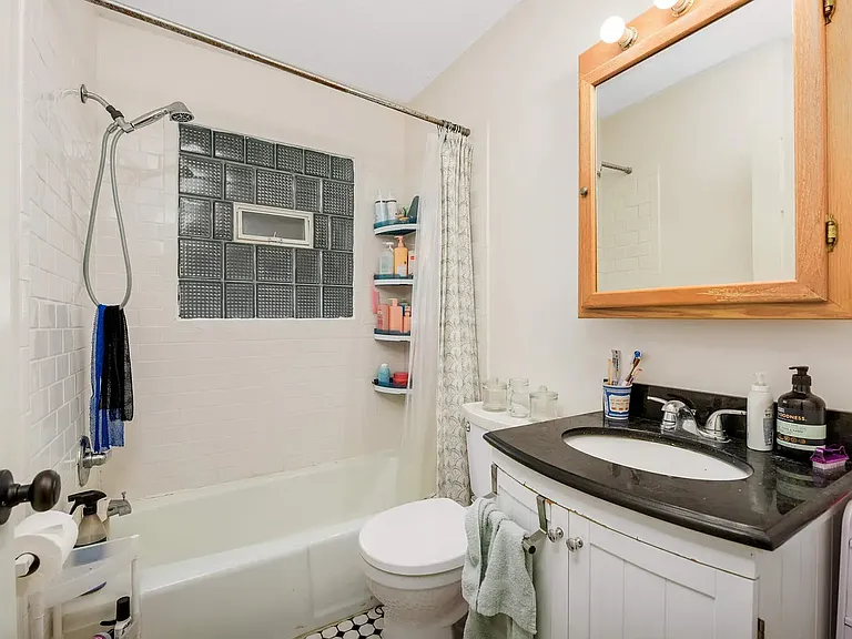 1517 Grand Ave #4 — Photo 19