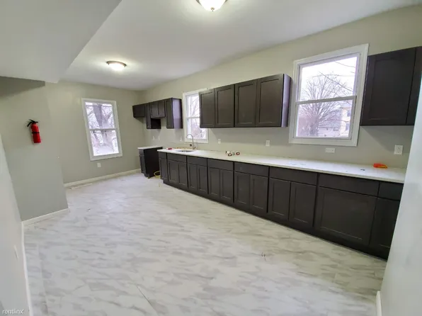 469 21st St, Irvington, NJ 07111
