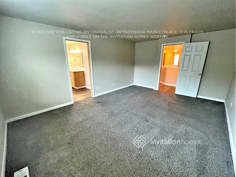 7246 178th St E — Photo 11