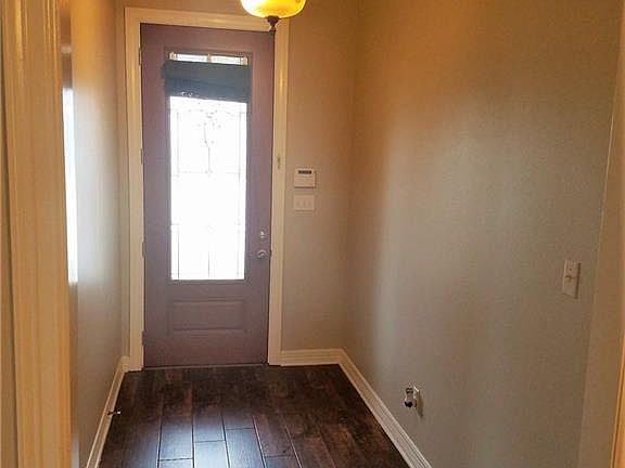 3rd image of 6006 Zachary Cir
