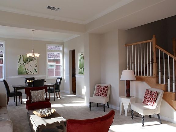 4th image of 144 Elderberry Ln