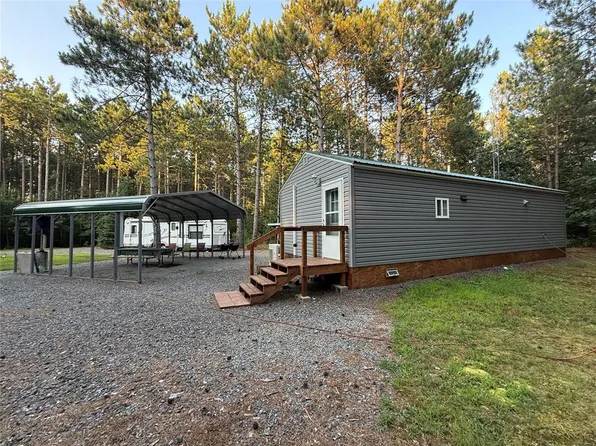 W8560 Oak Ridge Road, Black River Falls, WI 54615