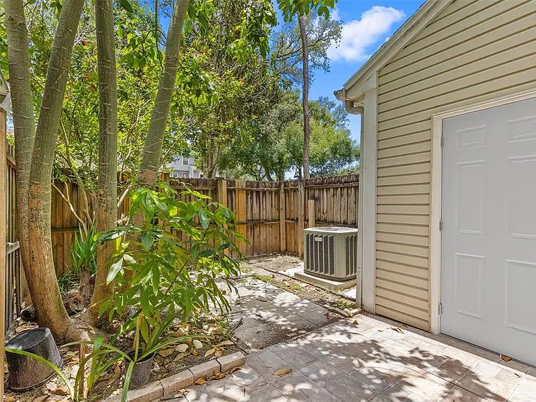 5709 Dalden Dr — Photo 35