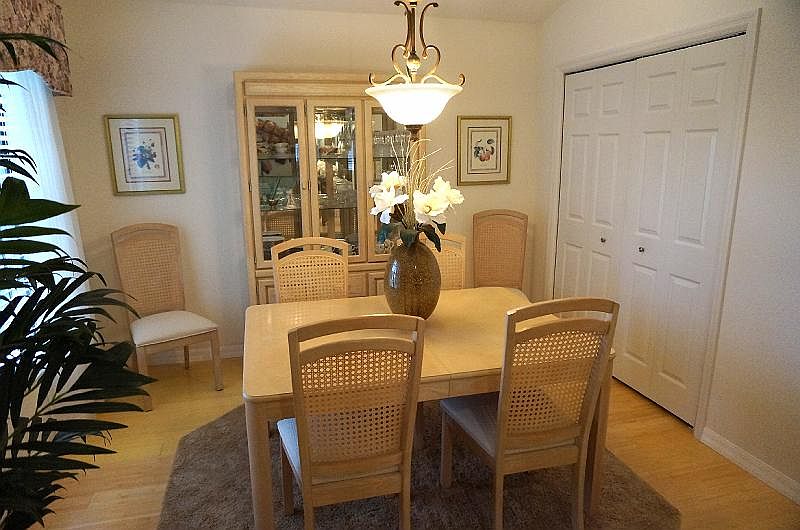 Formal Dining Room... or?