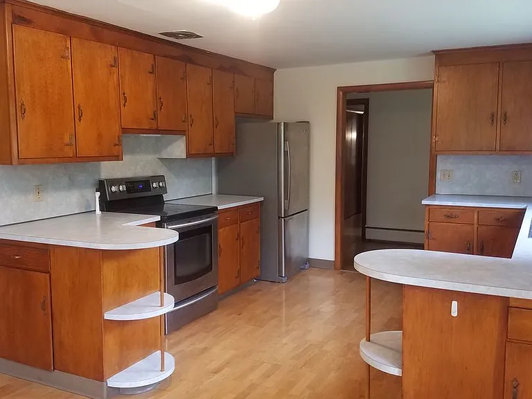 3 Arrowhead Dr — Photo 1