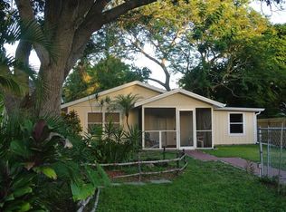 305 42nd St W, Bradenton, FL 34209