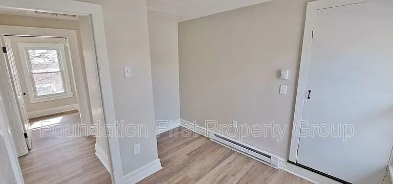 20 W Jackson St — Photo 26